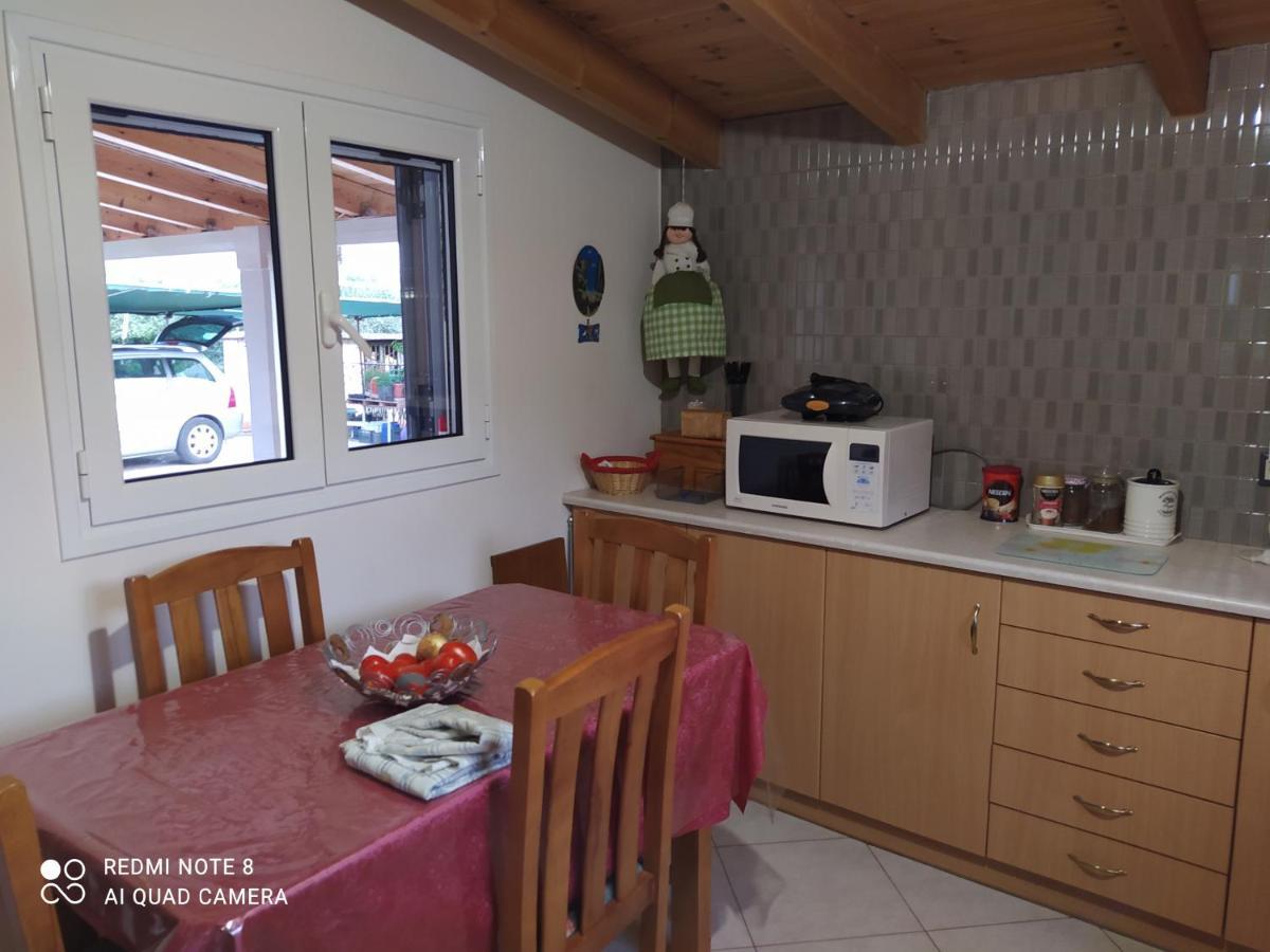 Ozena Countryside Apartment Βρωμονέρι Εξωτερικό φωτογραφία