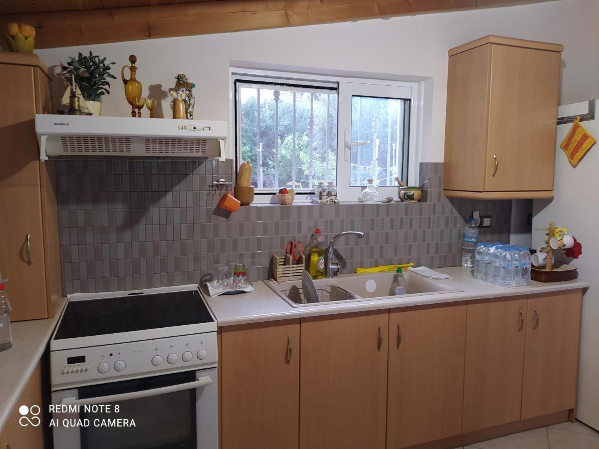 Ozena Countryside Apartment Βρωμονέρι Εξωτερικό φωτογραφία