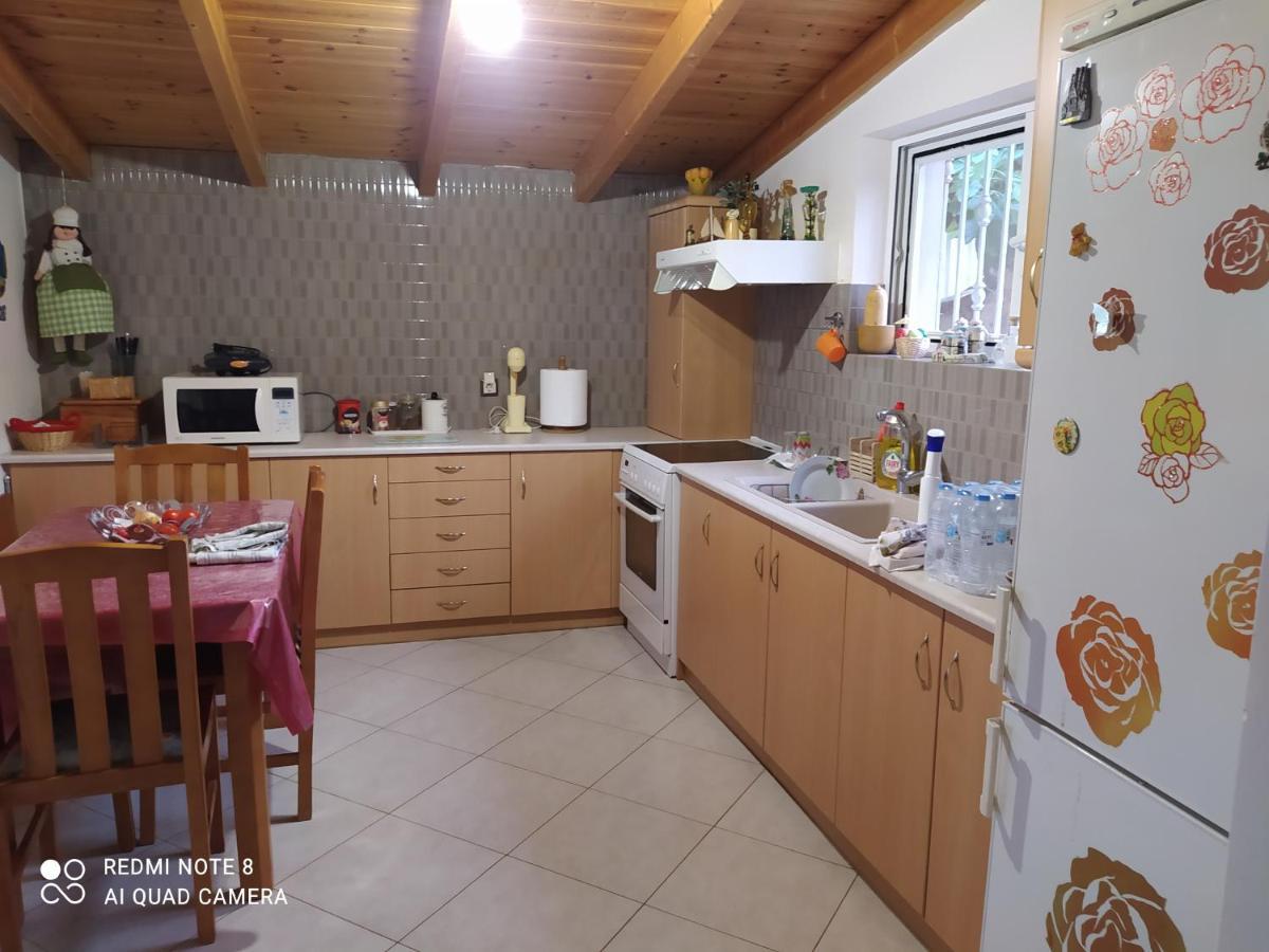 Ozena Countryside Apartment Βρωμονέρι Εξωτερικό φωτογραφία